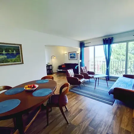 Spacious Near The Sea Appartement *